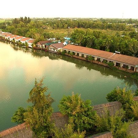 Ho Nam Resort Bac Lieu Exterior photo
